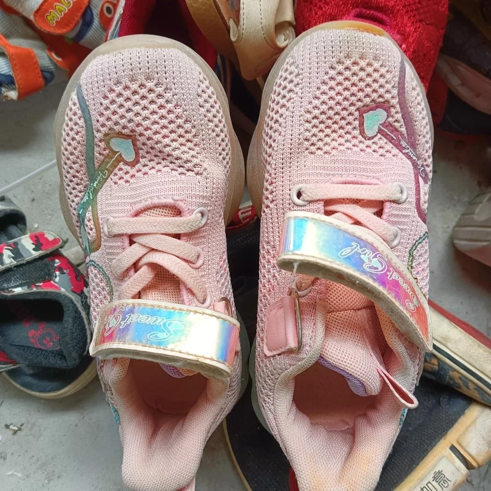 Wholesale Kid′s Winter Second Hand Stocks Used Shoes for Girls/Boys